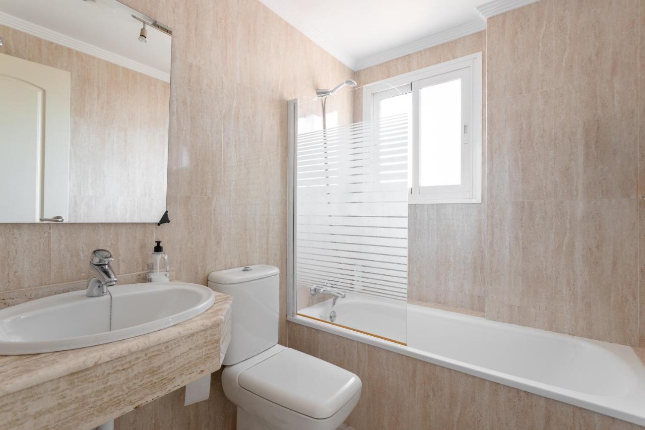 Apartment Ibn Sadi8 Nerja
